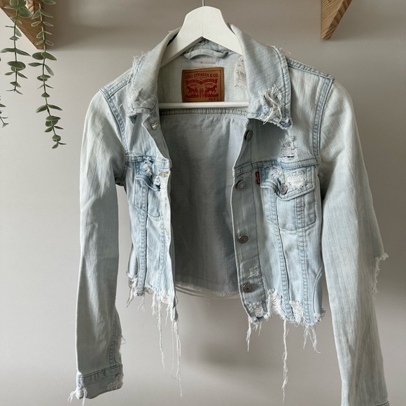 Levi’s Jean Jacket Reworked - Picture 2 of 2
